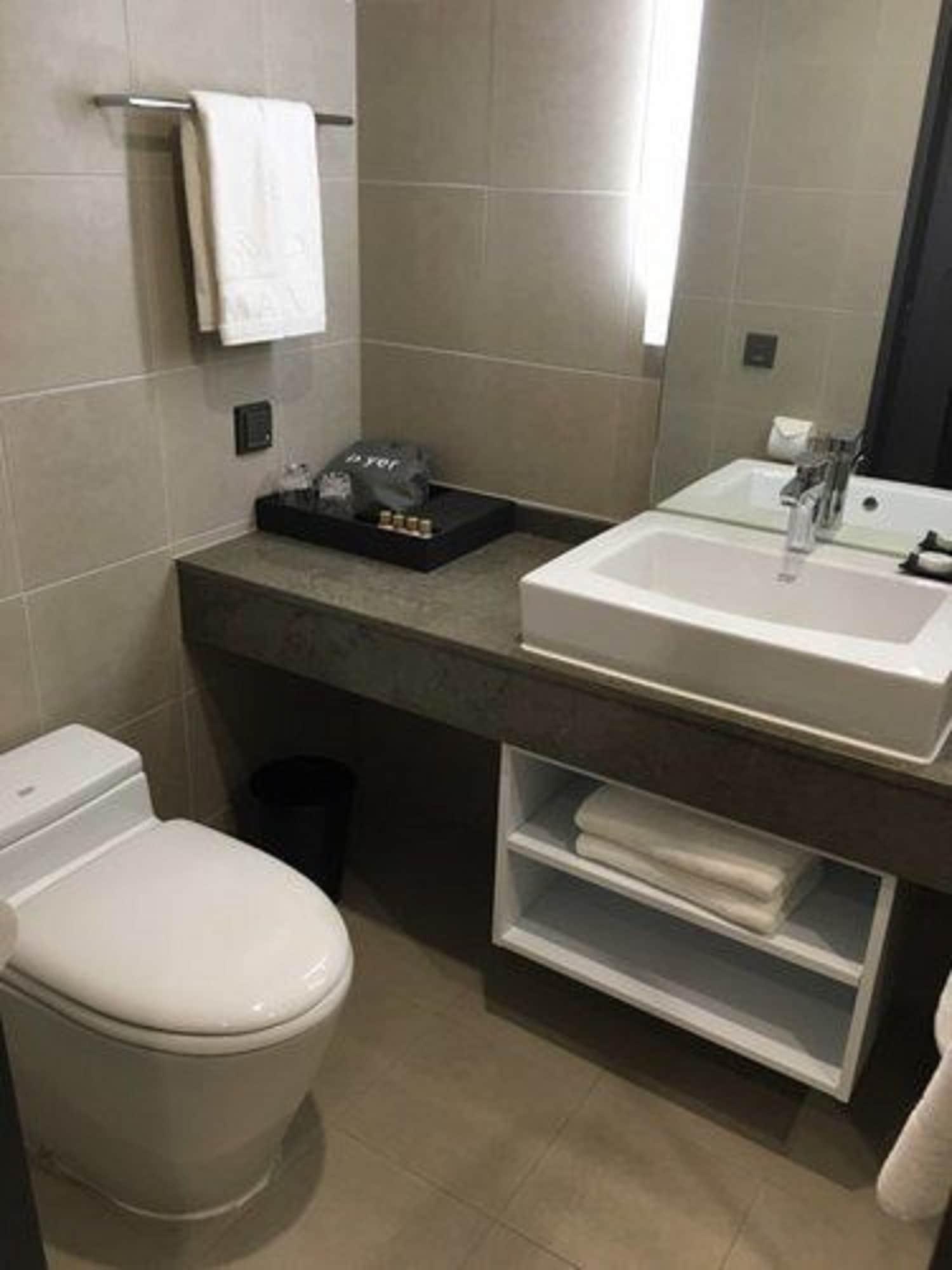 Ramada By Wyndham Gunsan Hotel Kültér fotó