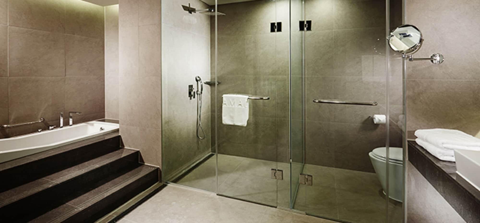 Ramada By Wyndham Gunsan Hotel Kültér fotó